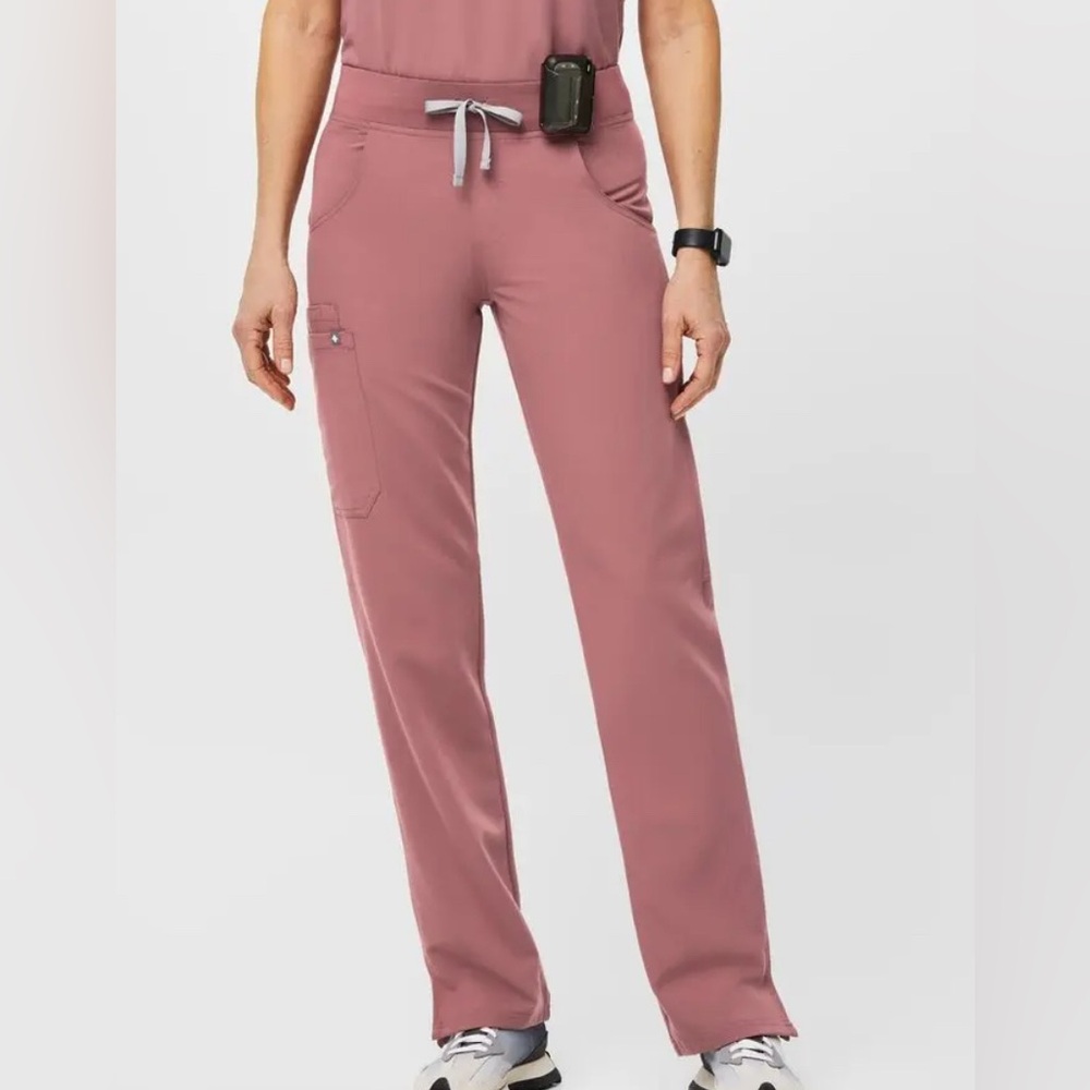 Figs Women's Straight Leg Pants in Dusty Rose